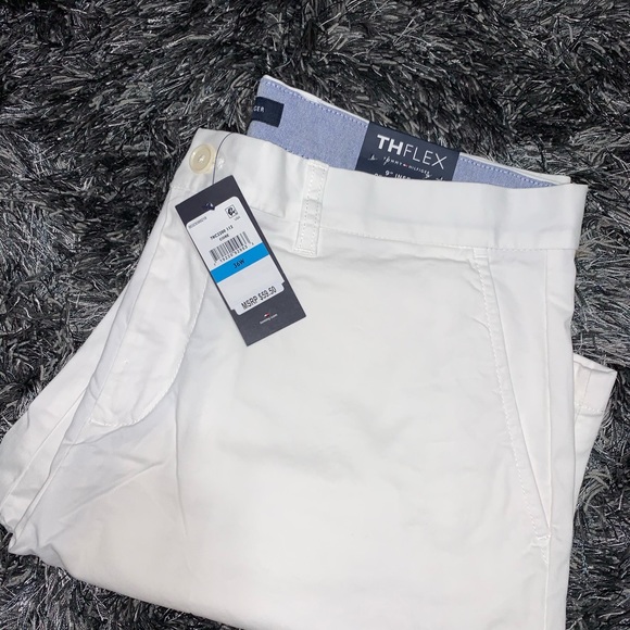 Top and short bundle - Picture 2 of 3